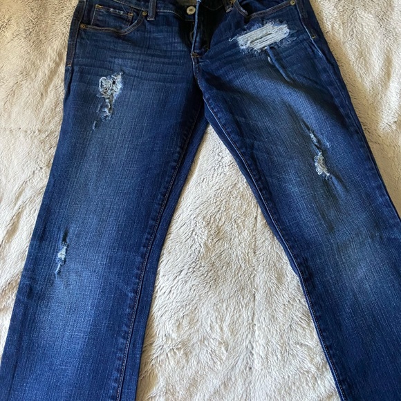 Distressed jeans - Picture 1 of 4